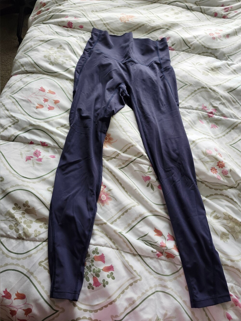 HALARA Women's High-Waist Leggings in Navy